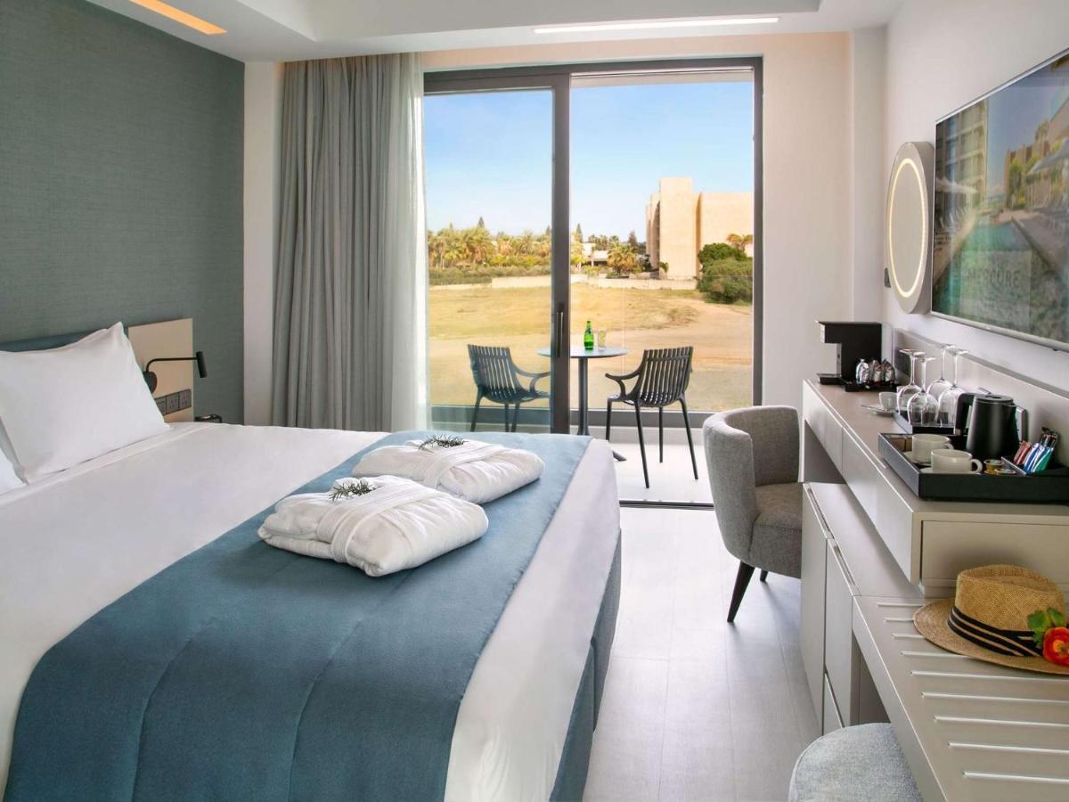 Mercure Larnaca Beach Resort Εξωτερικό φωτογραφία
