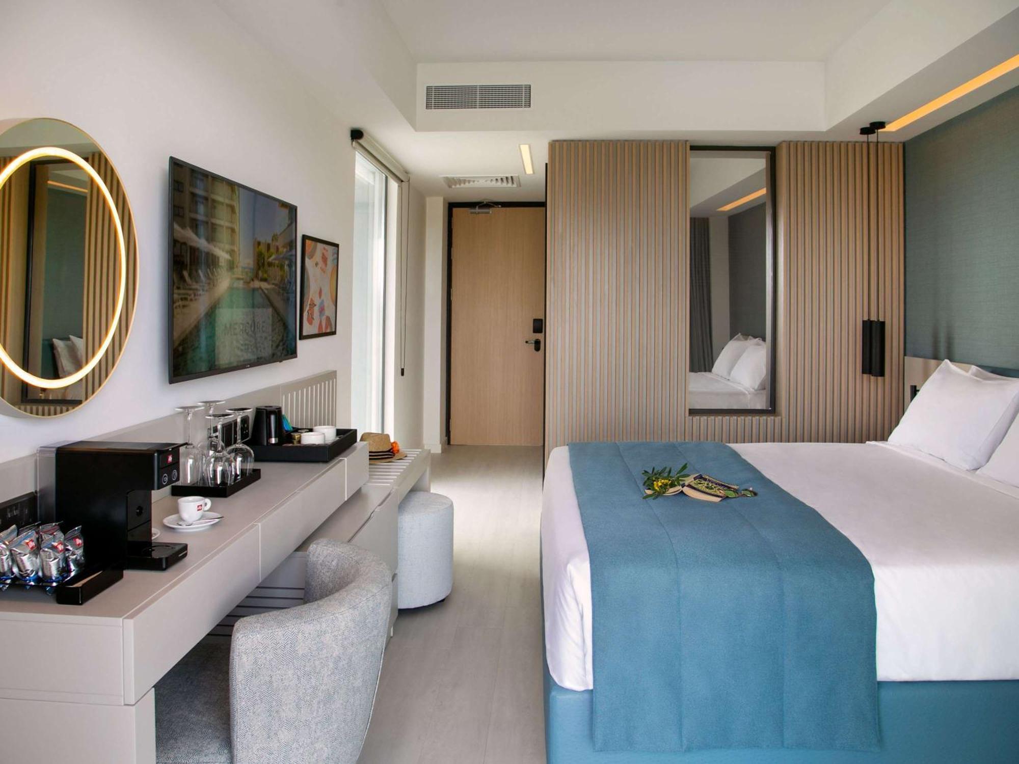 Mercure Larnaca Beach Resort Εξωτερικό φωτογραφία