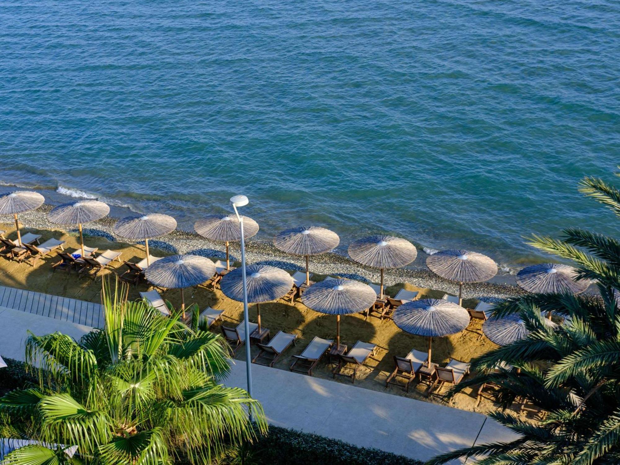 Mercure Larnaca Beach Resort Εξωτερικό φωτογραφία
